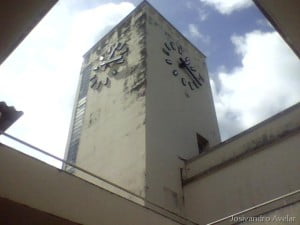 Em João Pessoa, 13:25. Em Brasília, no mesmo instante, 14:25.