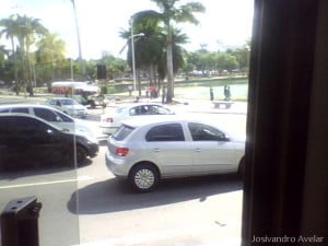Preste atenção na água da Lagoa ao fundo...