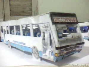 Miniatura que fiz há cinco anos e que foi recentemente reformada, recebendo a pintura da Menina dos Sonhos.