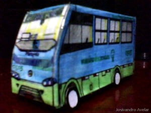 Miniatura de um microônibus