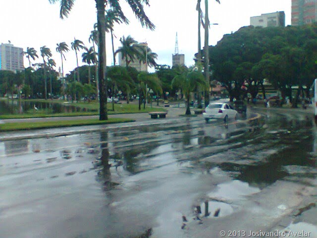 lagoa-252520em-252520dia-252520de-252520chuva-2525202_thumb-25255B3-25255D