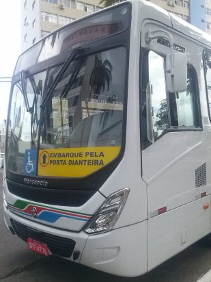 OS ÔNIBUS DE 2014- PARTE 4 4 Outro detalhe de um dos novos ônibus da Transnacional.