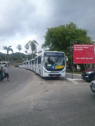 OS ÔNIBUS DE 2014- PARTE 4 5 Panorâmica da entrega.