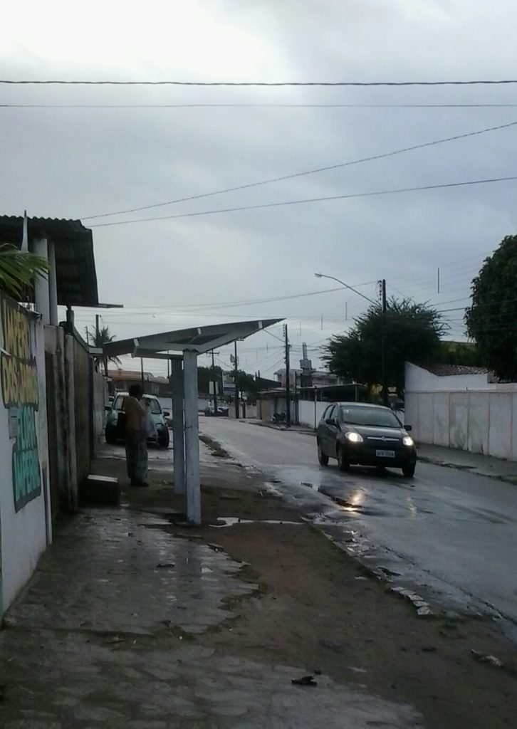 ANTES E DEPOIS DE UMA PARADA 5 A mesma parada acima, já substituída.