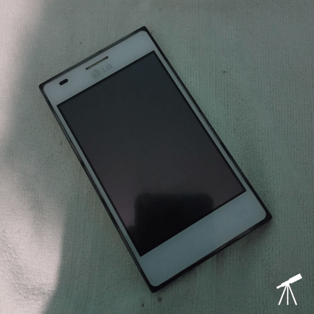 WhatsApp vai deixar de funcionar em 38 modelos de celular Android 1 Foto do celular LG Optimus L5 II que eu tive.