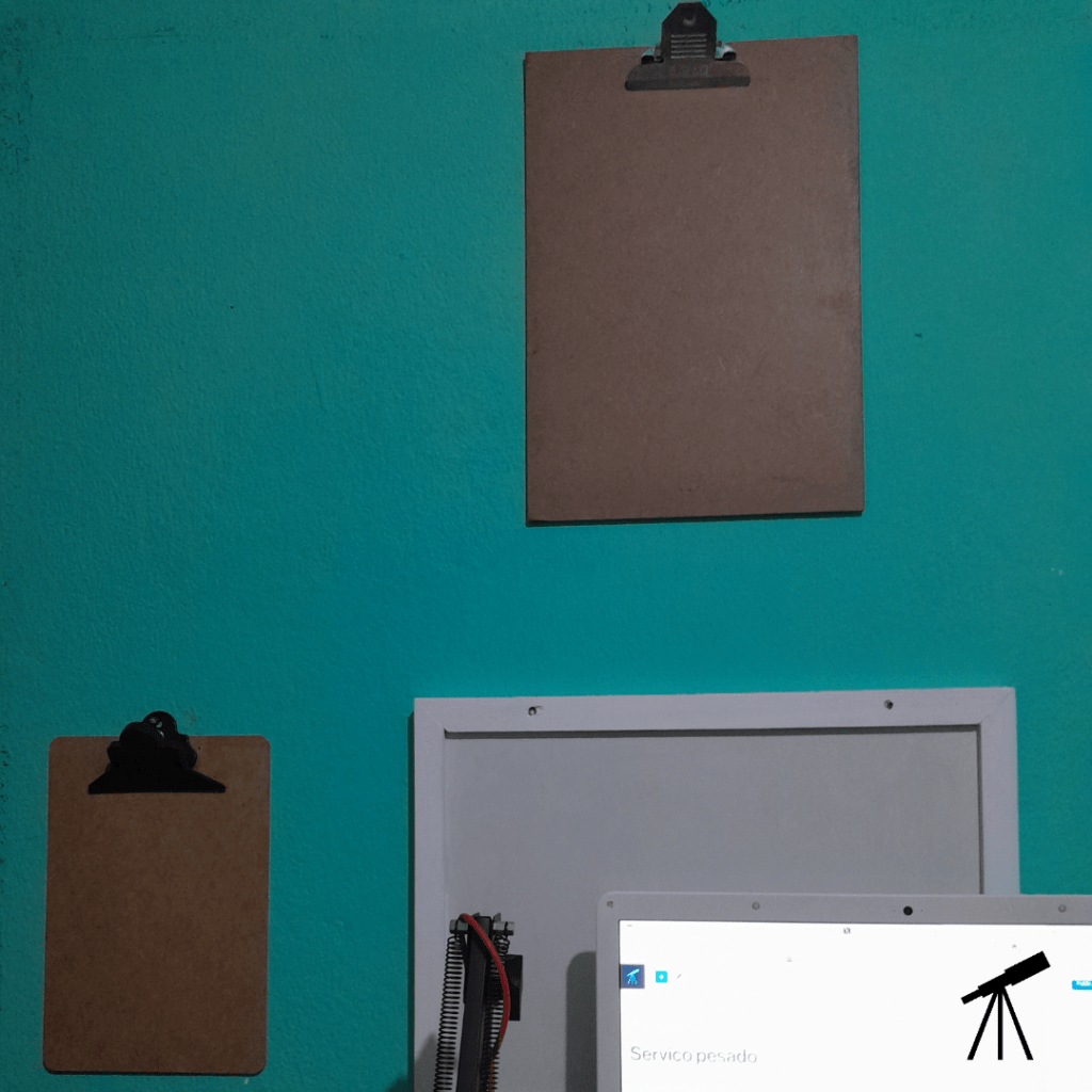 Serviço pesado 1 Como eu pendurei os quadros.