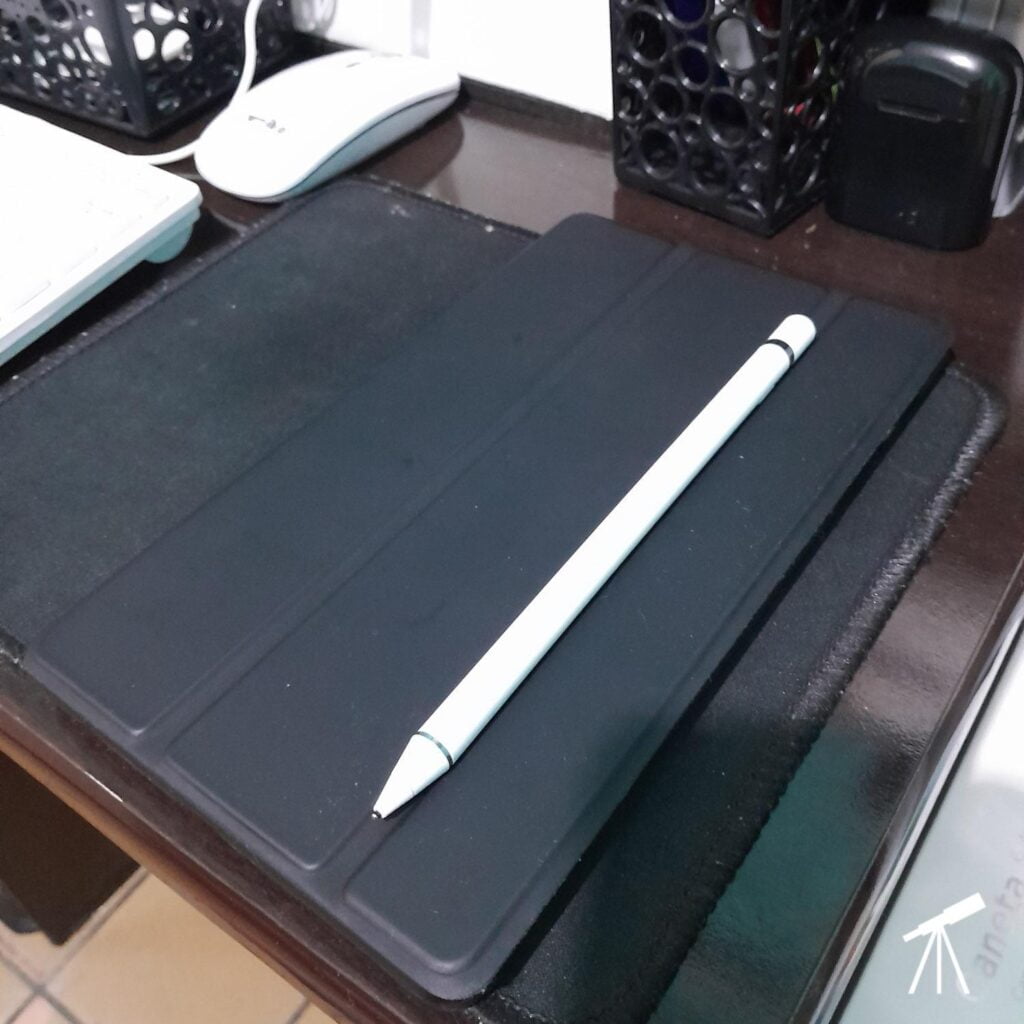 Ferramenta apropriada 1 Tablet e caneta apropriadas para isso. Uma ferramenta apropriada para o seu trabalho faz toda a diferença.