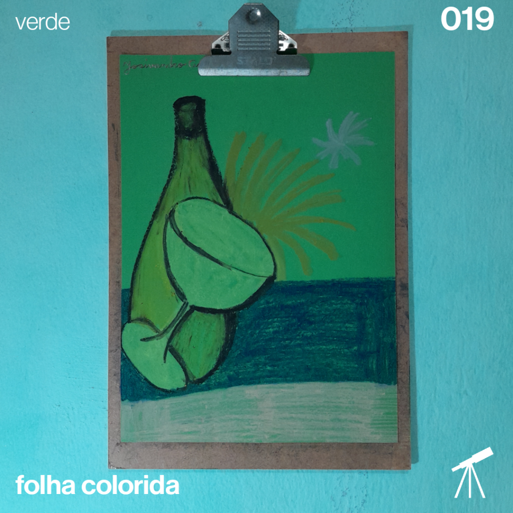 #FolhaVerde 019 - O ano da virada 1 Uma garrafa de espumante e uma taça tendo uma praia ao fundo. 2025 é o ano da virada!