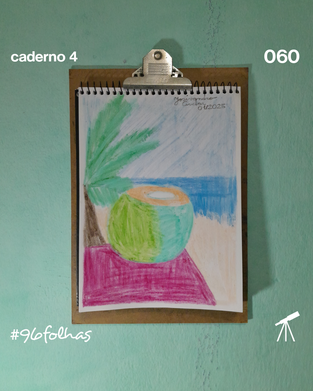 #96folhas caderno 4 - 060: Veraneio 1 Cenário de veraneio, coco aberto em uma mesa cor de vinho, na frente de um coqueiro em uma praia com areia, mar e céu azul.
