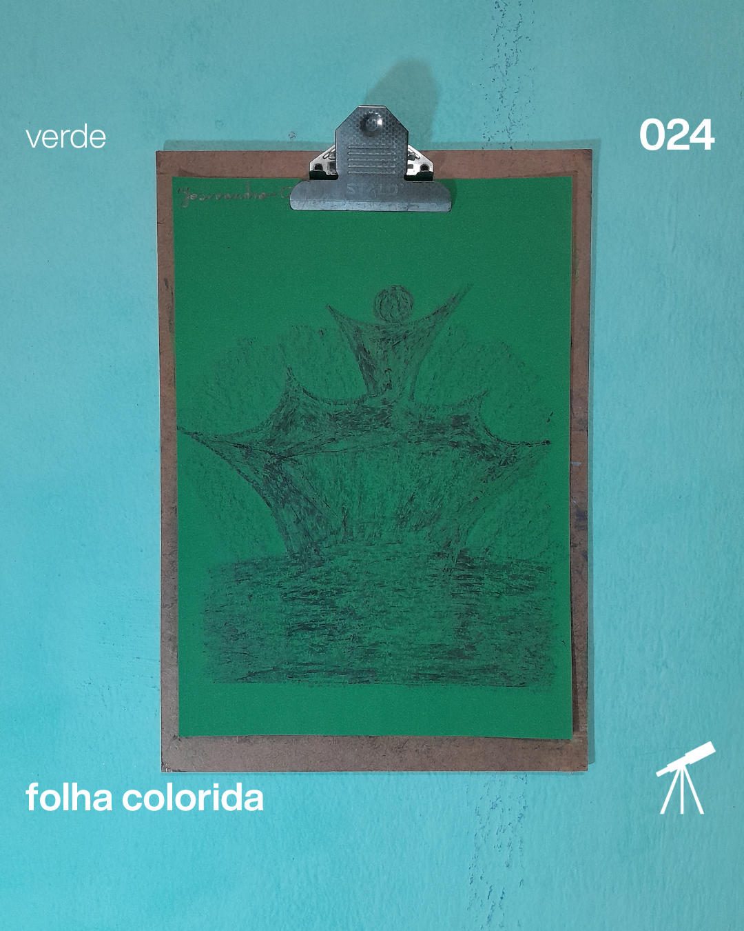 #FolhaVerde 024 - No meio de nós 1 A ressurreição de Cristo, representada em um desenho feito com giz de cera de cor preta em uma folha verde. Ele está no meio de nós.