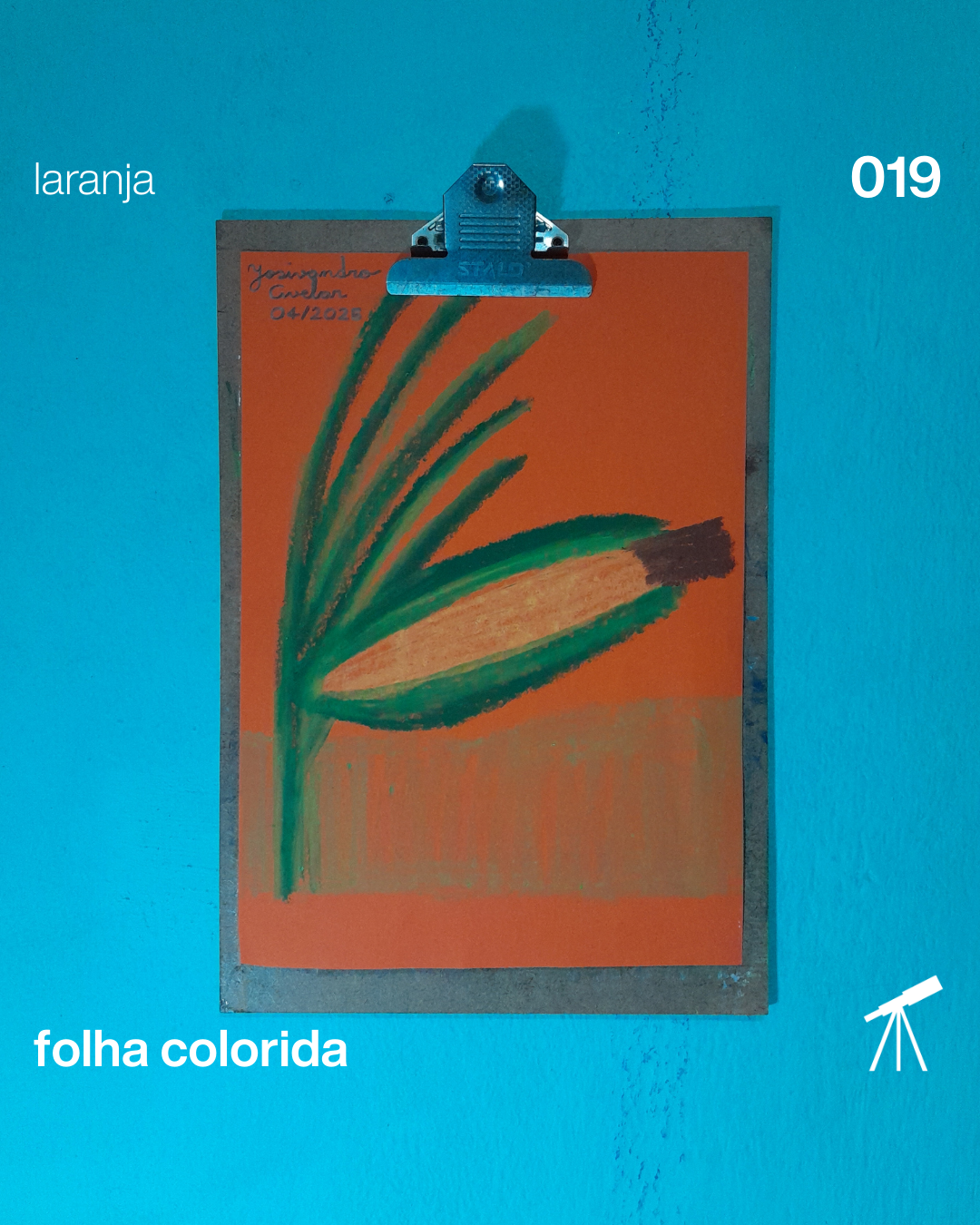 #FolhaLaranja 019 - É tempo de milho 1 É tempo de milho na espiga, desenhado com giz pastel oleoso nas cores verde e amarelo.
